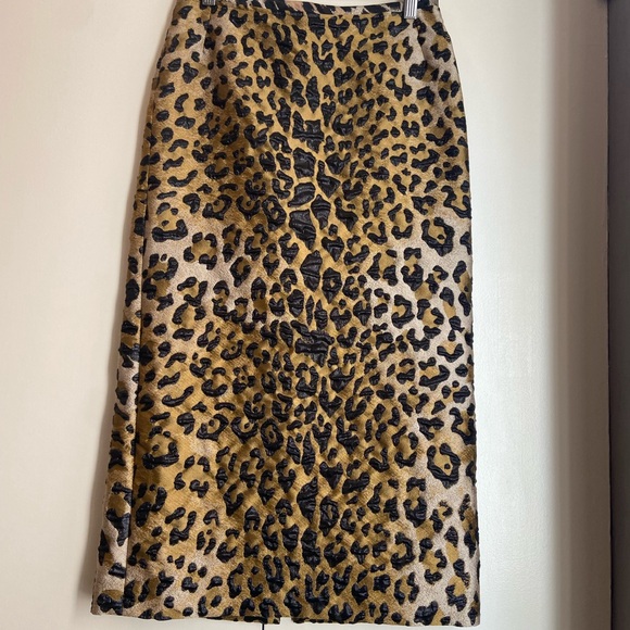 Dries Van Noten Leopard Print Top and Pencil Skirt Set - Picture 5 of 8
